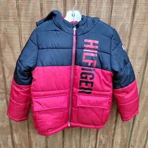 Tommy Hilfiger Hooded Puffer Boys Jacket NWT Size 5/6